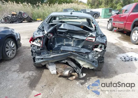 2014 Volvo S60 T5 z USA, uszkodzony, nr VIN YV1612FH1E1288767